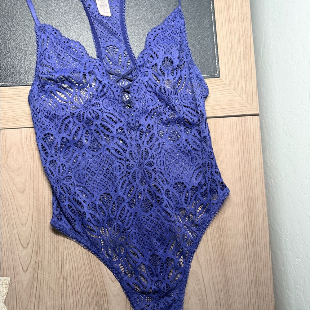 VS Navy Floral Lace Bodysuit - M